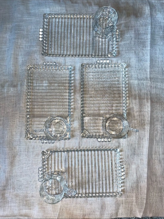 Hazel Atlas Other - Vintage 1940’s Hazel Atlas Clear Glass Snack Tray with Handle & Cup. SET OF 4